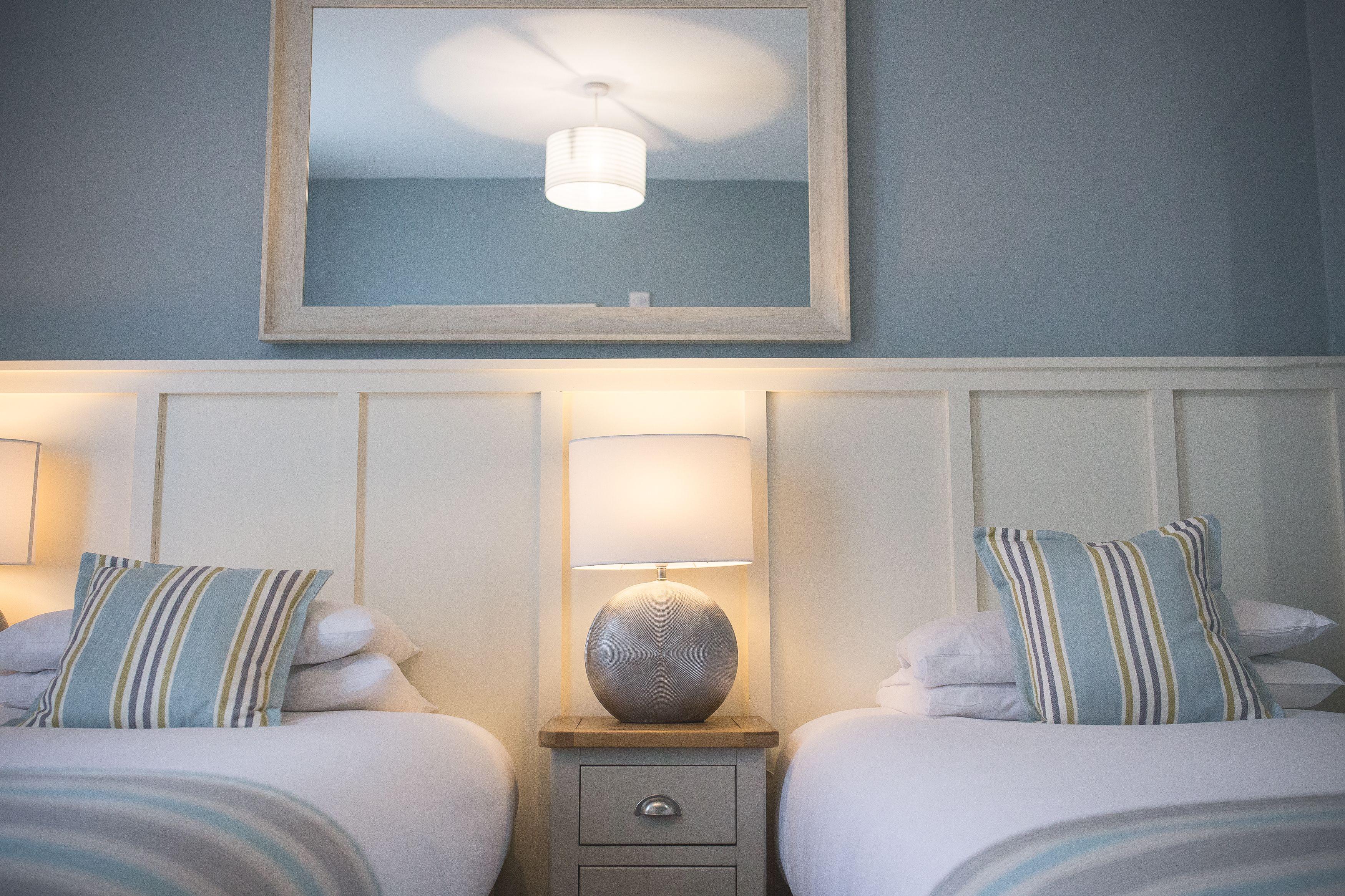 Standard Twin Room,1709946680:JPEG